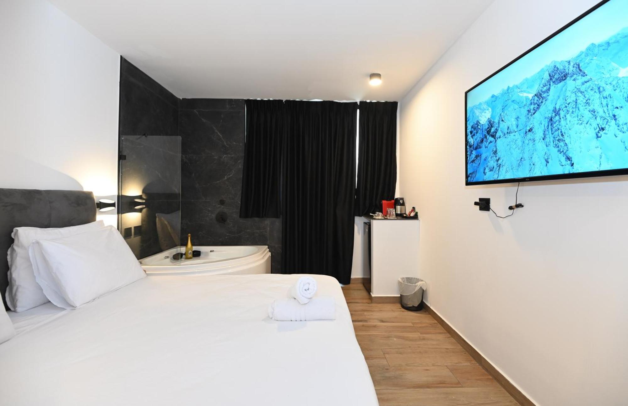 Selfie'S Boutique Hotel Tiberias Ngoại thất bức ảnh