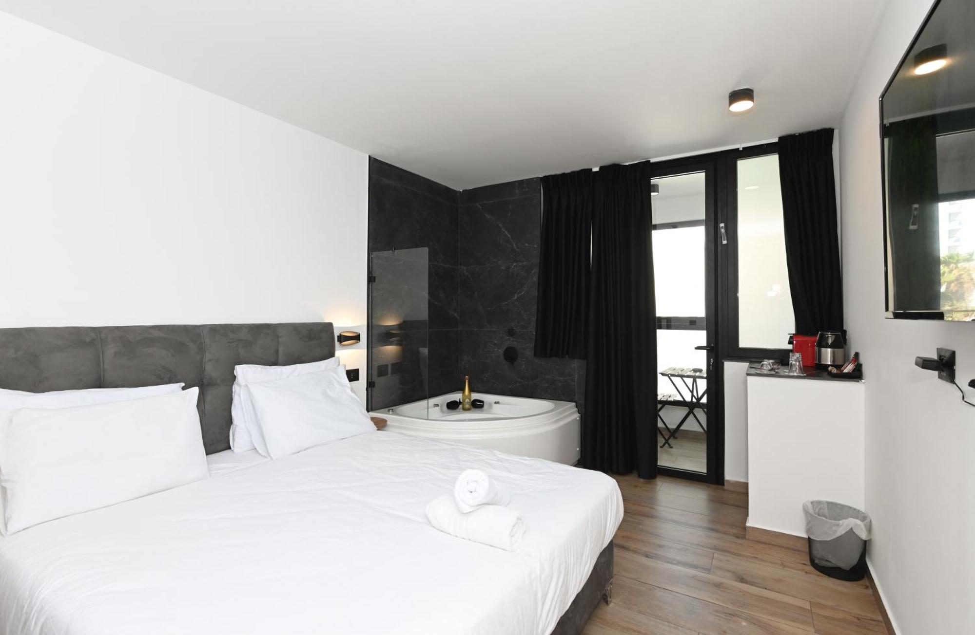 Selfie'S Boutique Hotel Tiberias Ngoại thất bức ảnh